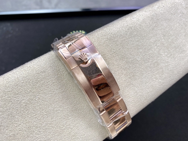 激安ロレックス着用イメージ